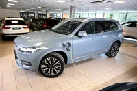Volvo XC90 AWD B&W 4C ULTIMATE BRIGHT XENIUM INTELLI SAFE 2 335kW thumbnail