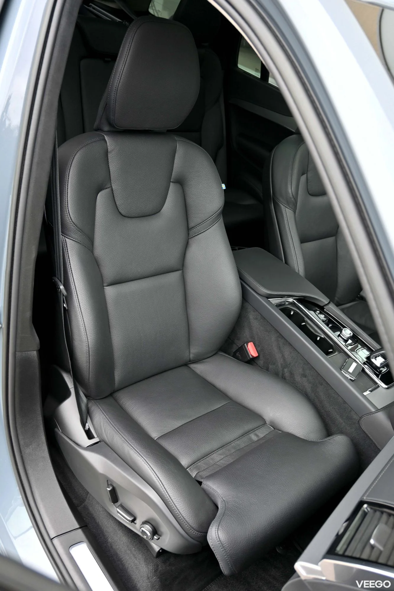 Volvo XC90 AWD B&W 4C ULTIMATE BRIGHT XENIUM INTELLI SAFE 2 335kW