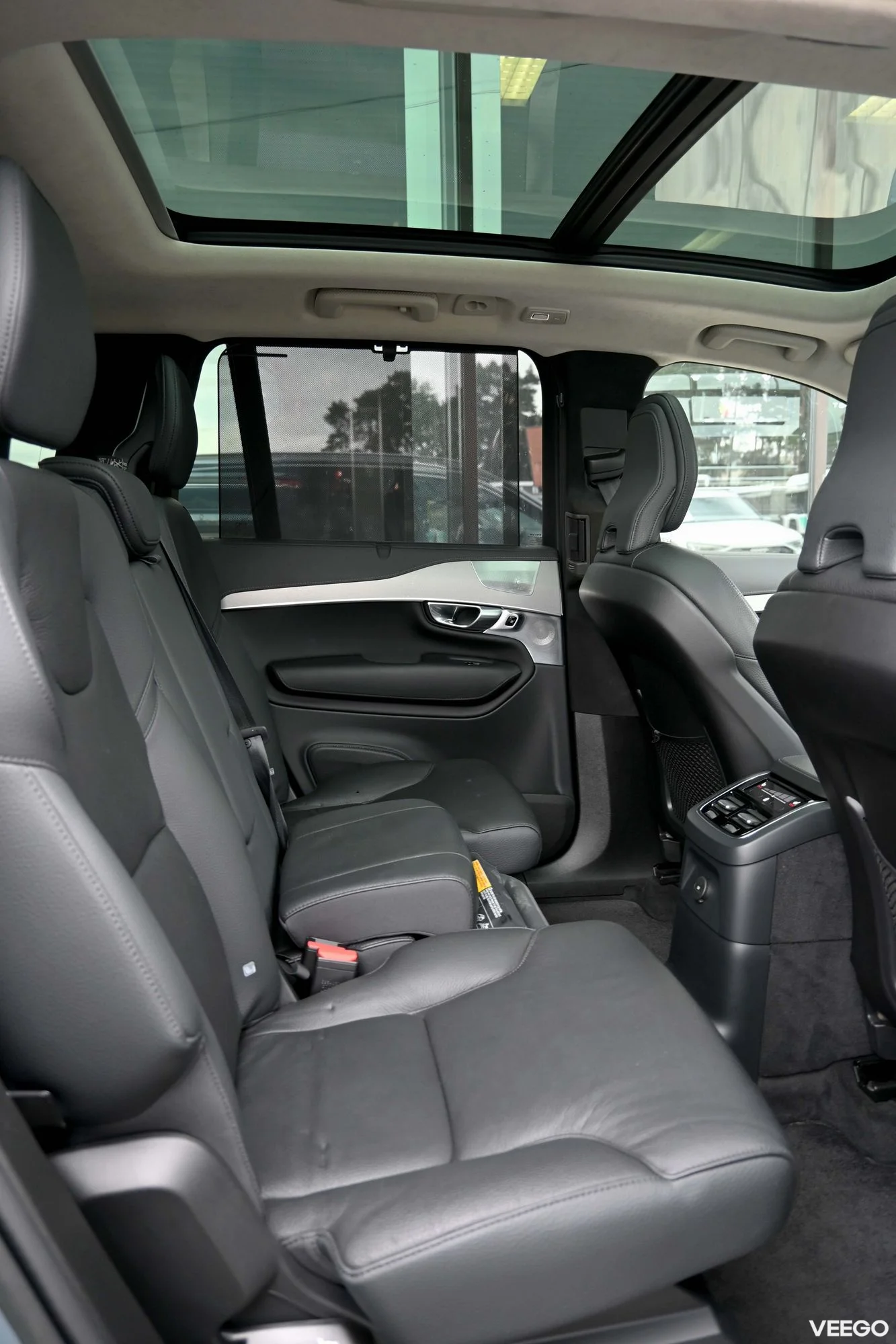 Volvo XC90 AWD B&W 4C ULTIMATE BRIGHT XENIUM INTELLI SAFE 2 335kW
