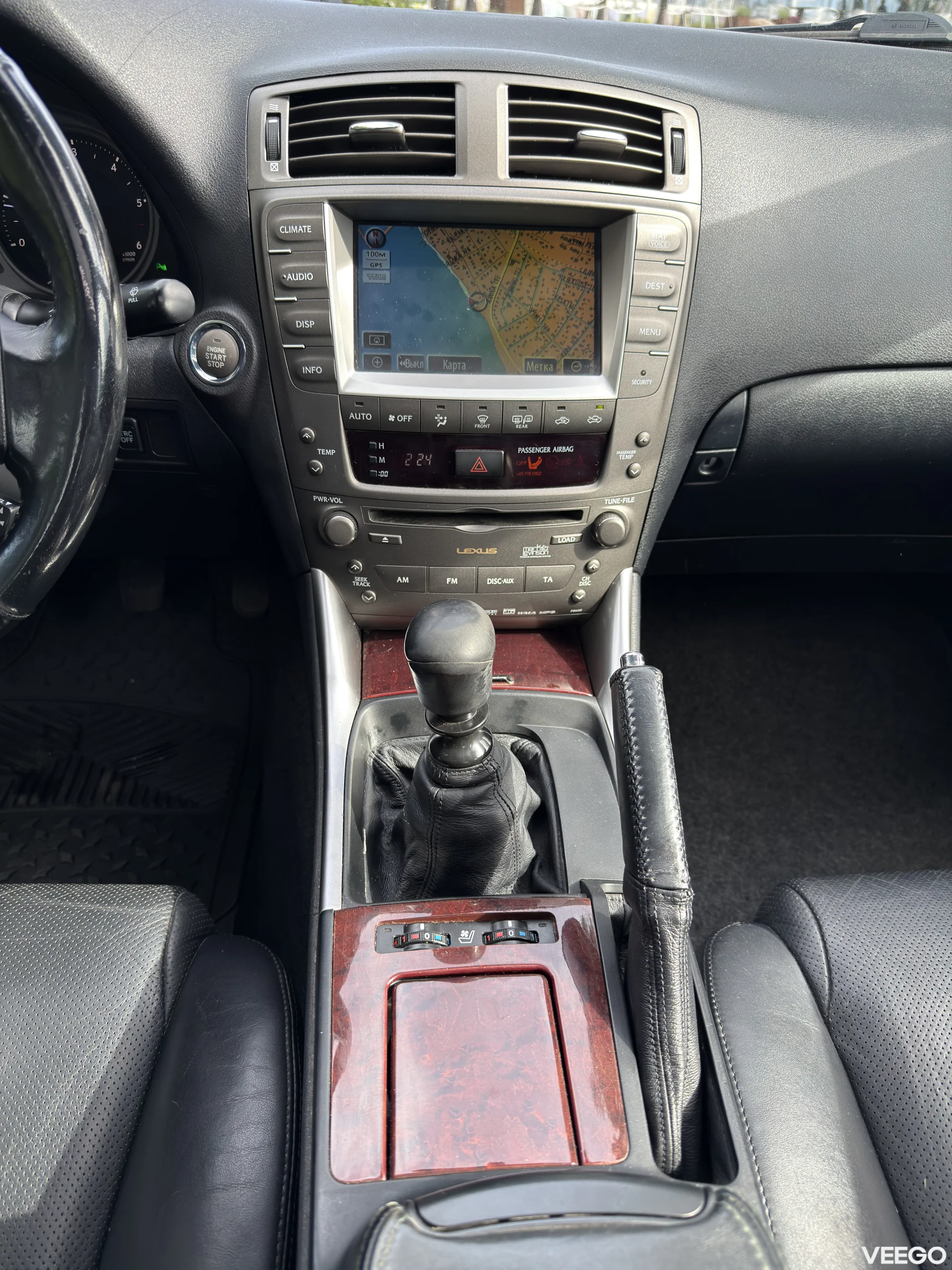 Lexus IS 220 2.2 130kW
