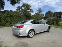 Lexus IS 220 2.2 130kW thumbnail