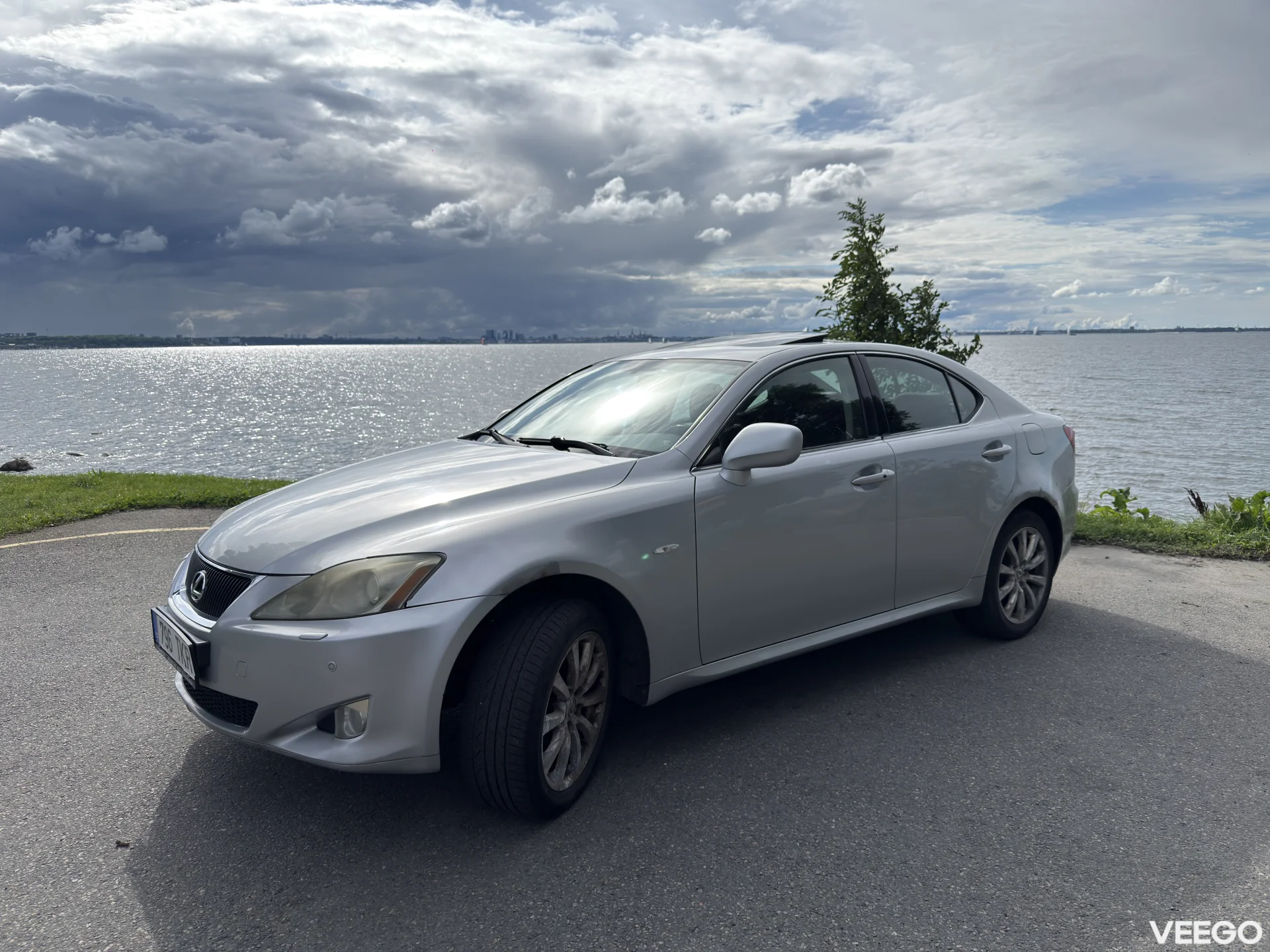 Lexus IS 220 2.2 130kW
