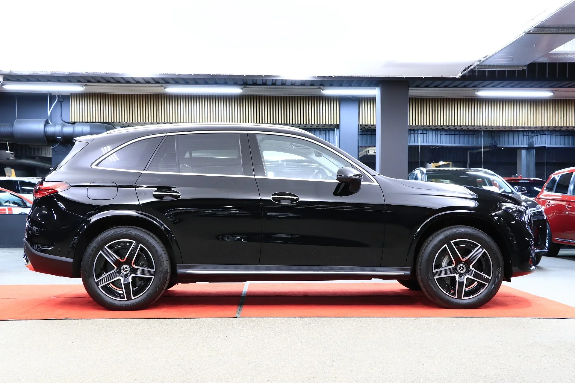 Mercedes-Benz GLC300 2.0 150kW