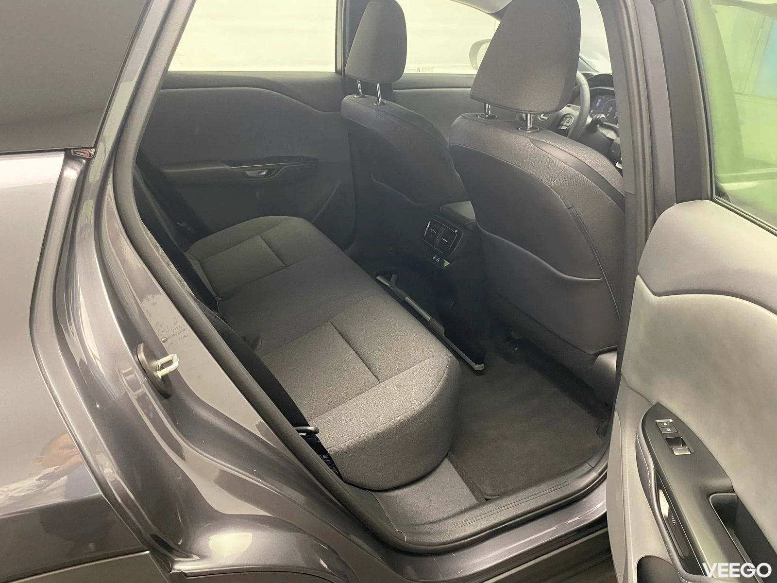 Lexus RZ 300e 73kW