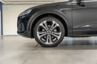 Audi Q8 quattro 250kW thumbnail
