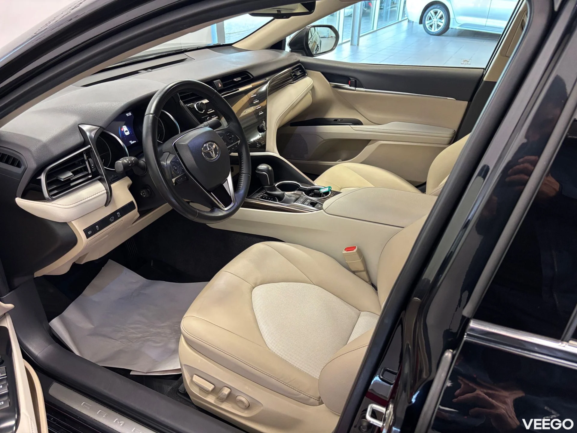 Toyota Camry Executive 2.5 131kW
