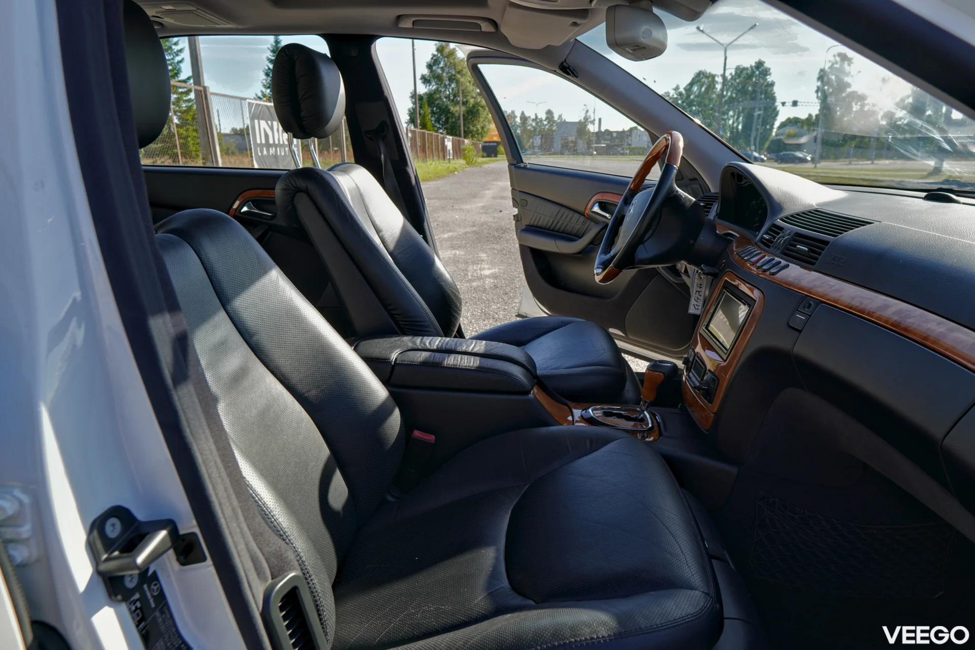 Mercedes-Benz 500 S500L 5.0 225kW