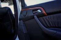 Mercedes-Benz 500 S500L 5.0 225kW thumbnail