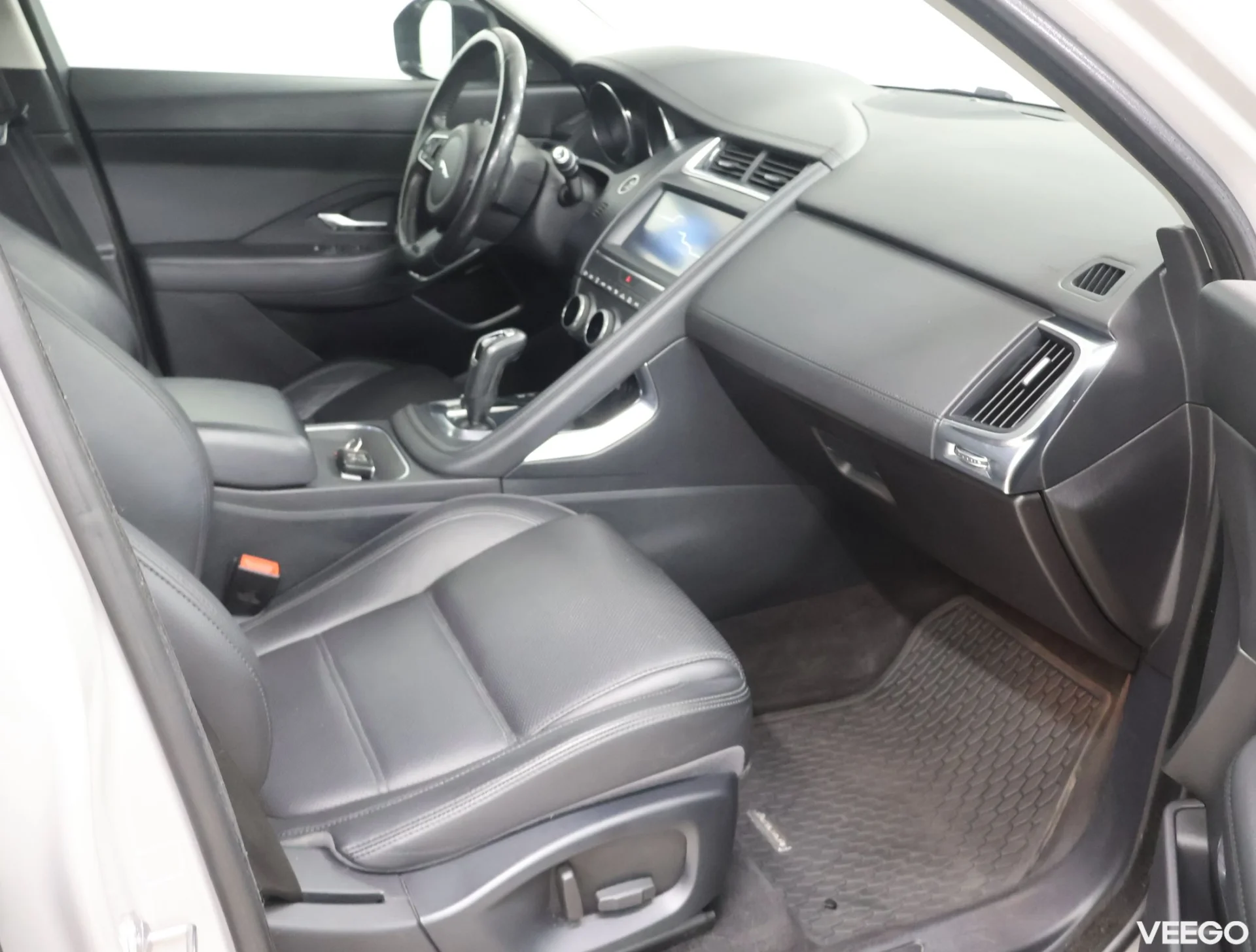 Jaguar E-Pace R-Dynamic SE 2 110kW