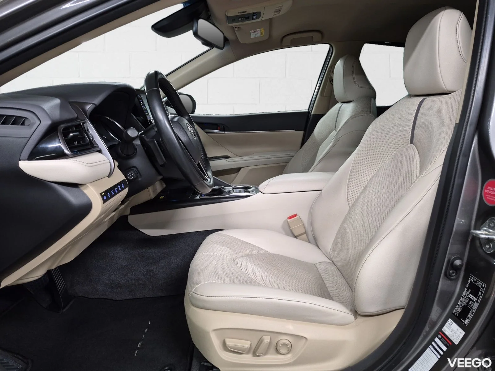 Toyota Camry Premium 2.5 131kW