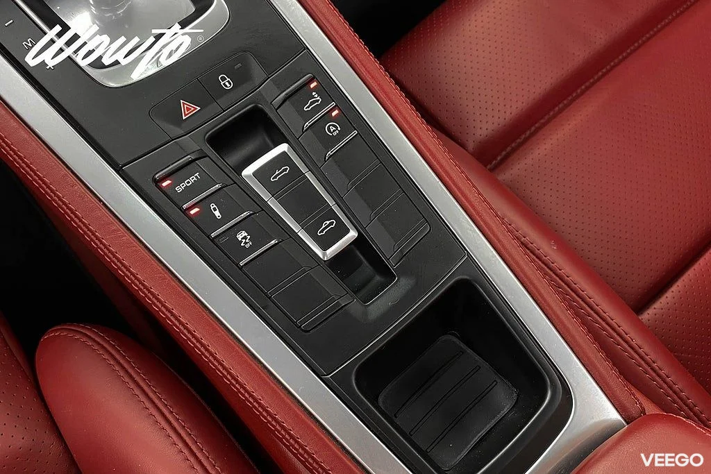 Porsche 718 Boxster S PDK 350HK /PASM /Bose /18-Vägs 257kW