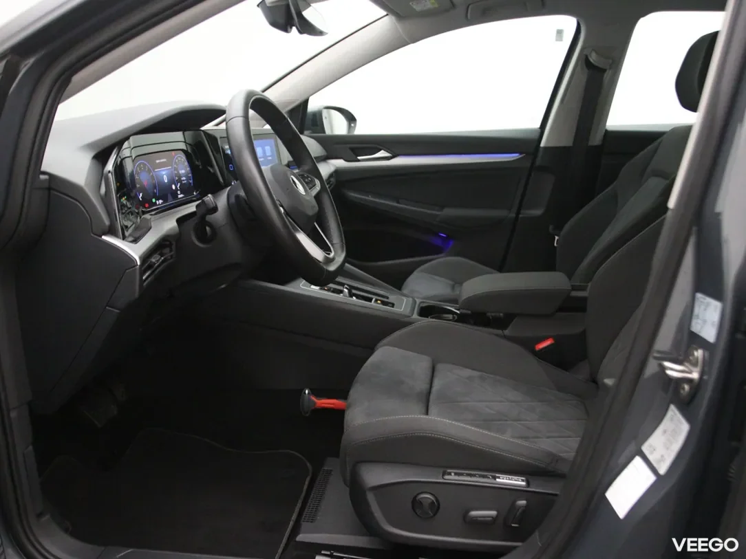 Volkswagen Golf 1.5 110kW