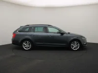 Skoda Octavia 1.5 110kW thumbnail