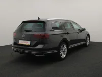 Volkswagen Passat 1.4 160kW thumbnail