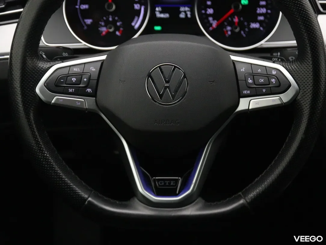 Volkswagen Passat 1.4 160kW