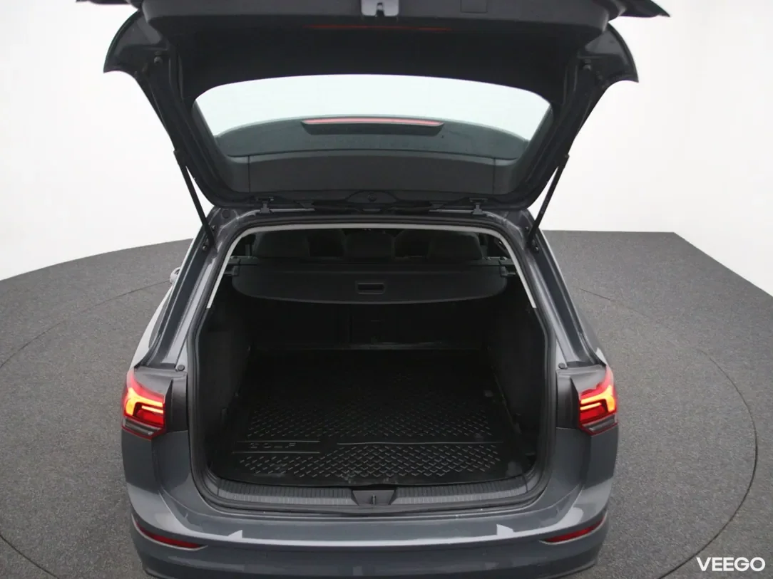Volkswagen Golf 1.5 110kW