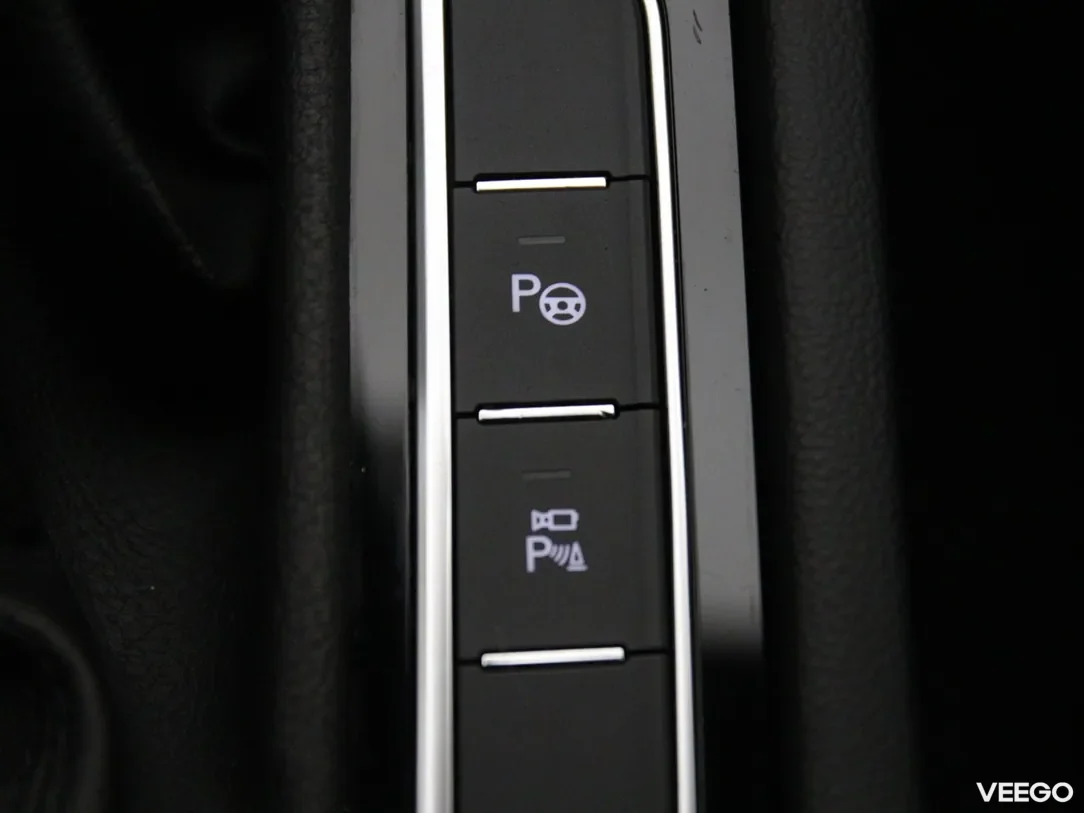Volkswagen Passat 1.4 160kW