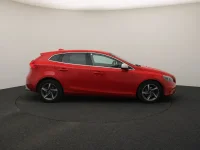 Volvo V40 2 88kW thumbnail
