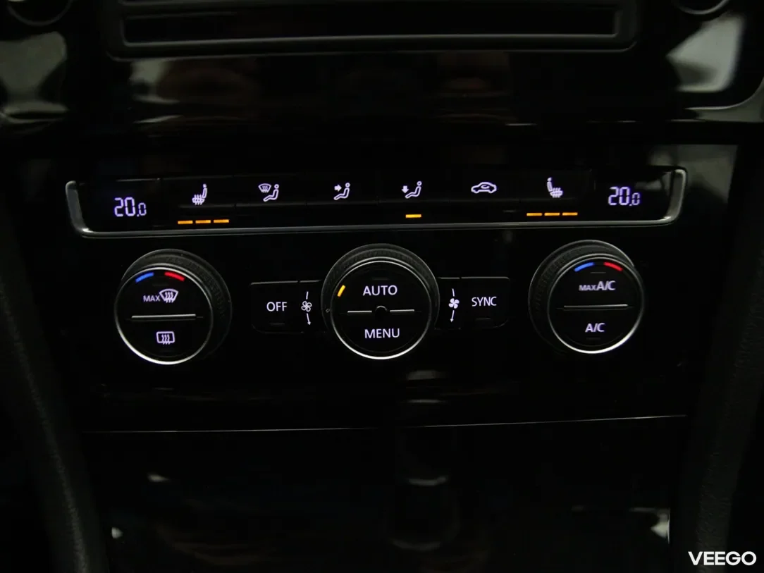Volkswagen Golf 1.4 90kW