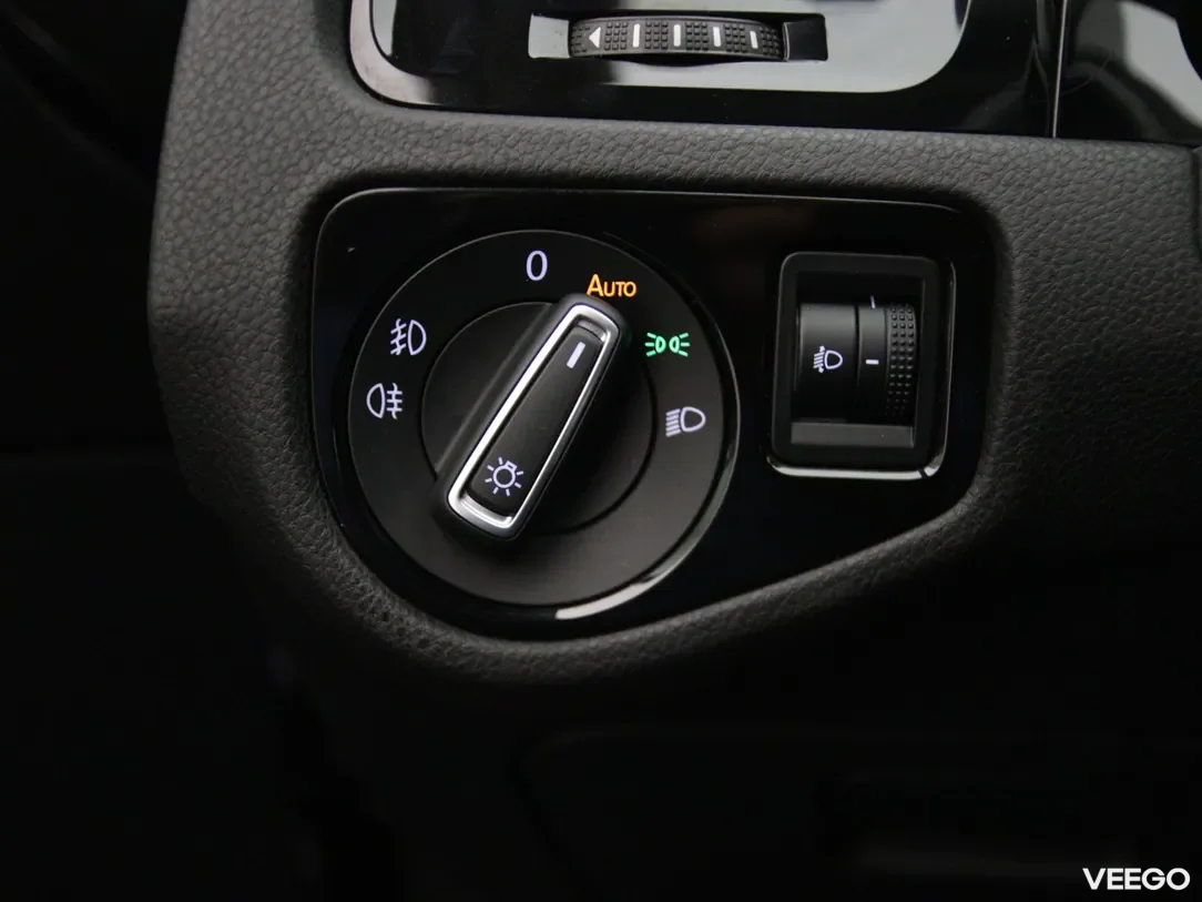 Volkswagen Golf 1.4 90kW