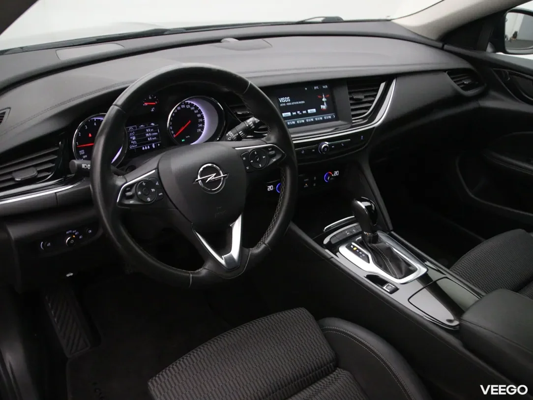 Opel Insignia 1.5 121kW