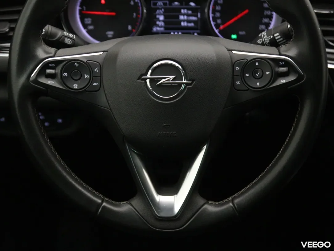 Opel Insignia 1.5 121kW