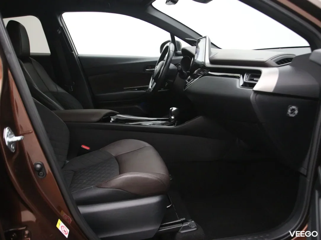Toyota C-HR 1.8 90kW