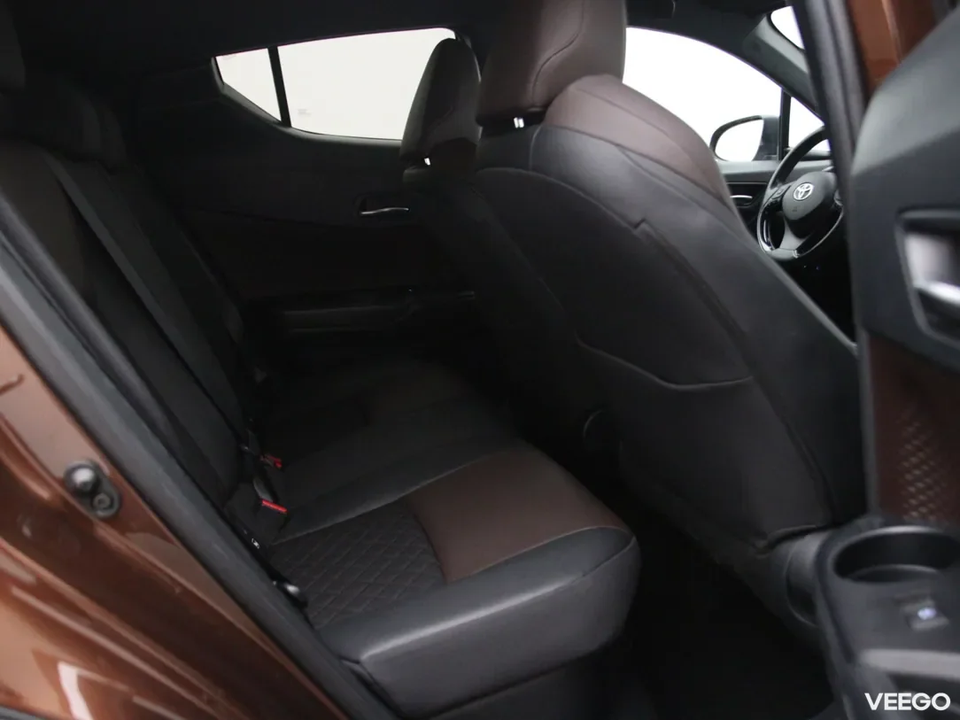 Toyota C-HR 1.8 90kW