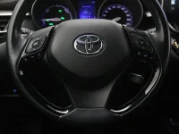 Toyota C-HR 1.8 90kW thumbnail
