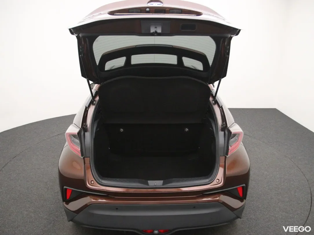 Toyota C-HR 1.8 90kW