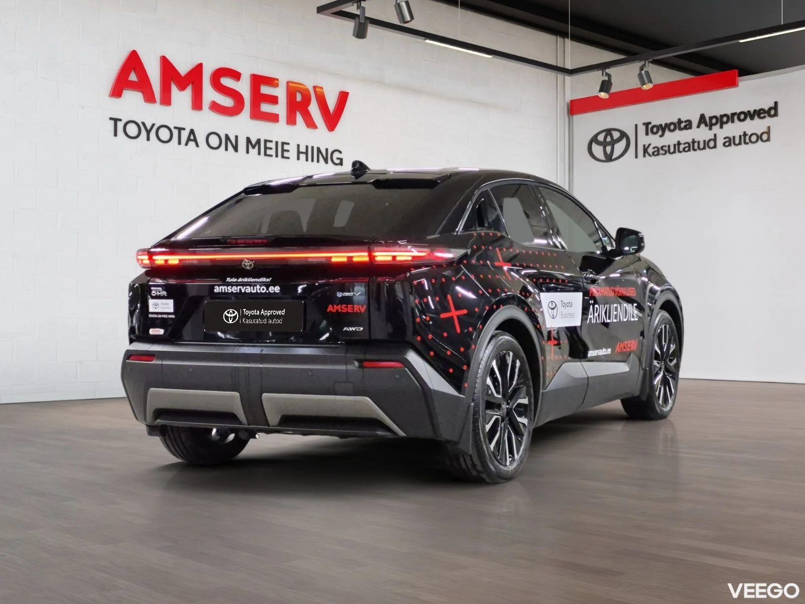 Toyota C-HR + Active AWD 135kW