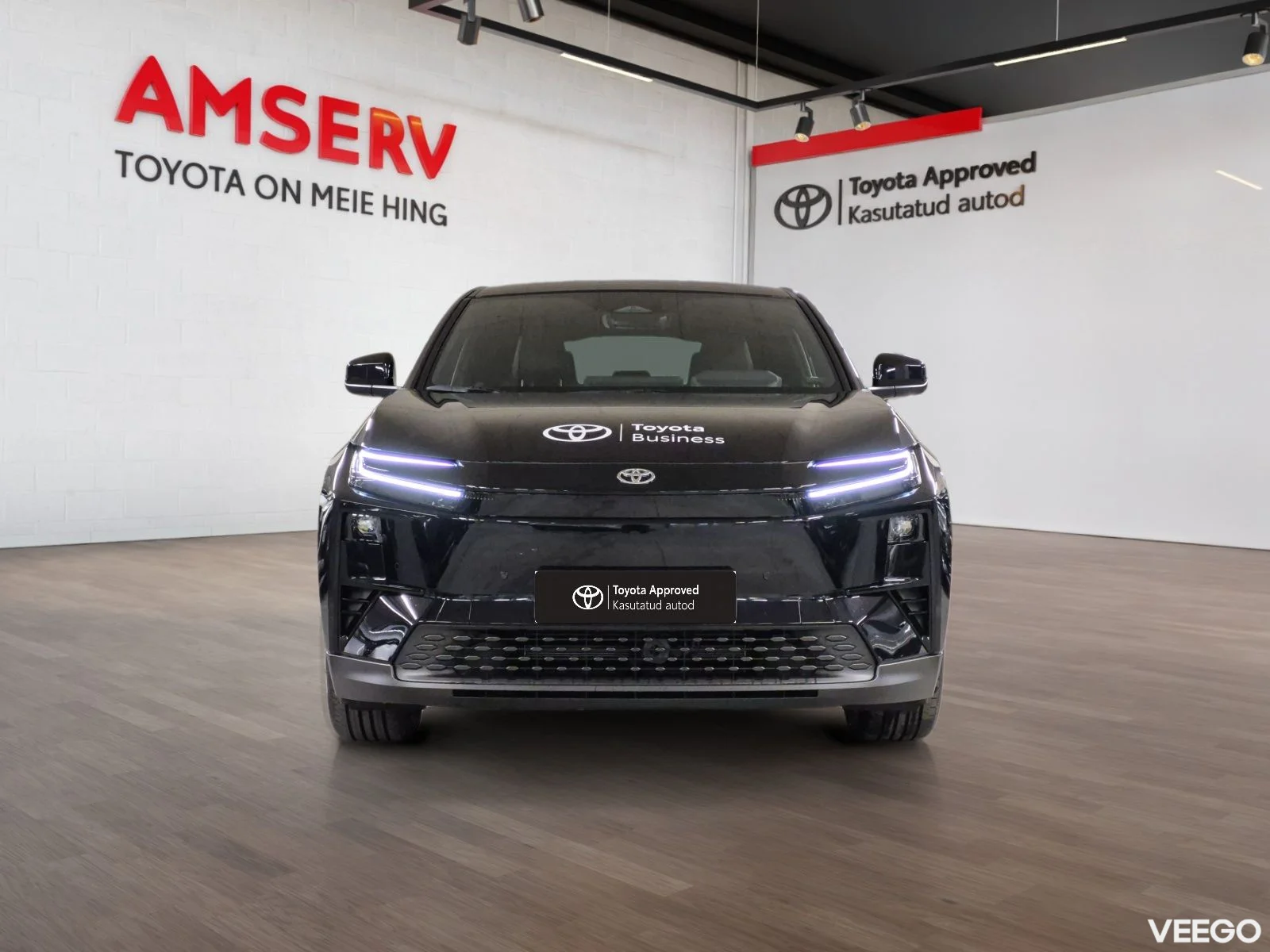 Toyota C-HR + Active AWD 135kW