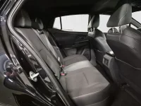 Toyota C-HR + Active AWD 135kW thumbnail