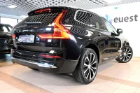 Volvo XC60 AWD B&W ULTIMATE BRIGHT XENIUM INTELLI SAFE 2 335kW thumbnail