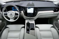 Volvo XC60 AWD B&W ULTIMATE BRIGHT XENIUM INTELLI SAFE 2 335kW thumbnail