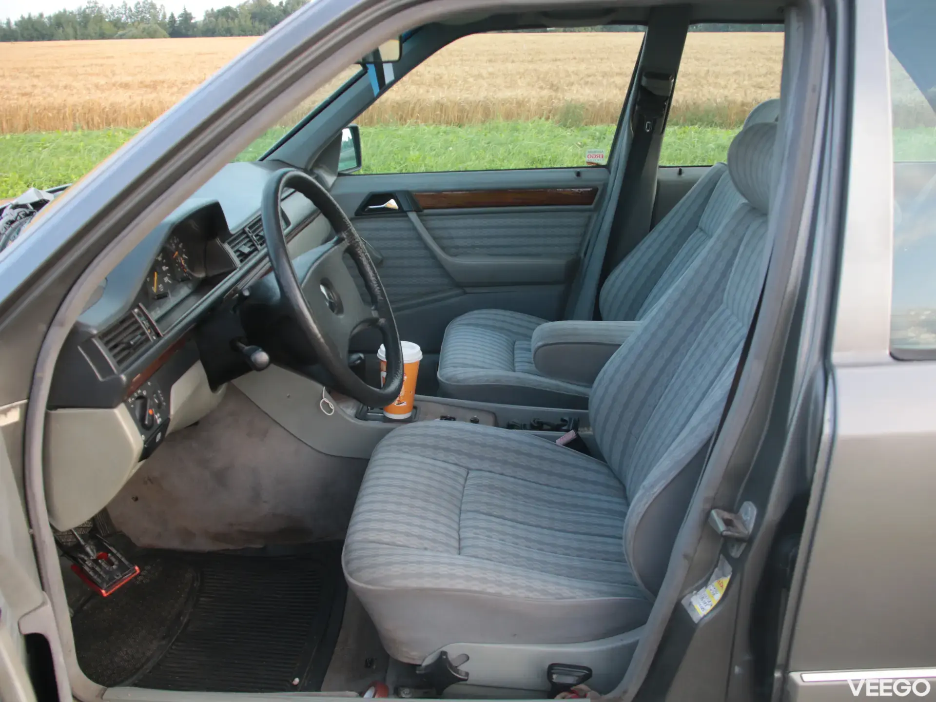 Mercedes-Benz 300 D W124 TD 108kW