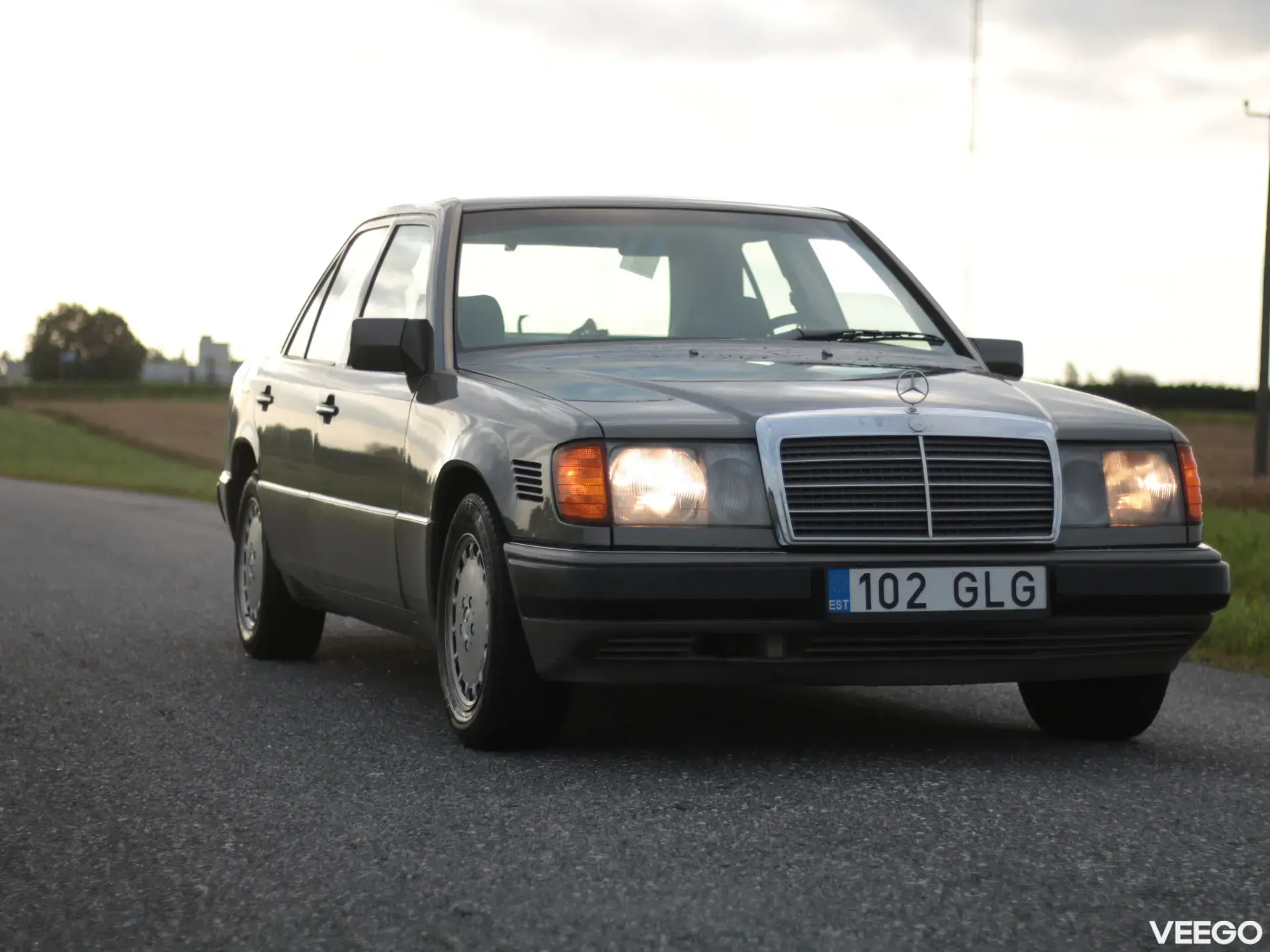 Mercedes-Benz 300 D W124 TD 108kW