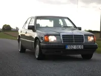 Mercedes-Benz 300 D W124 TD 108kW thumbnail
