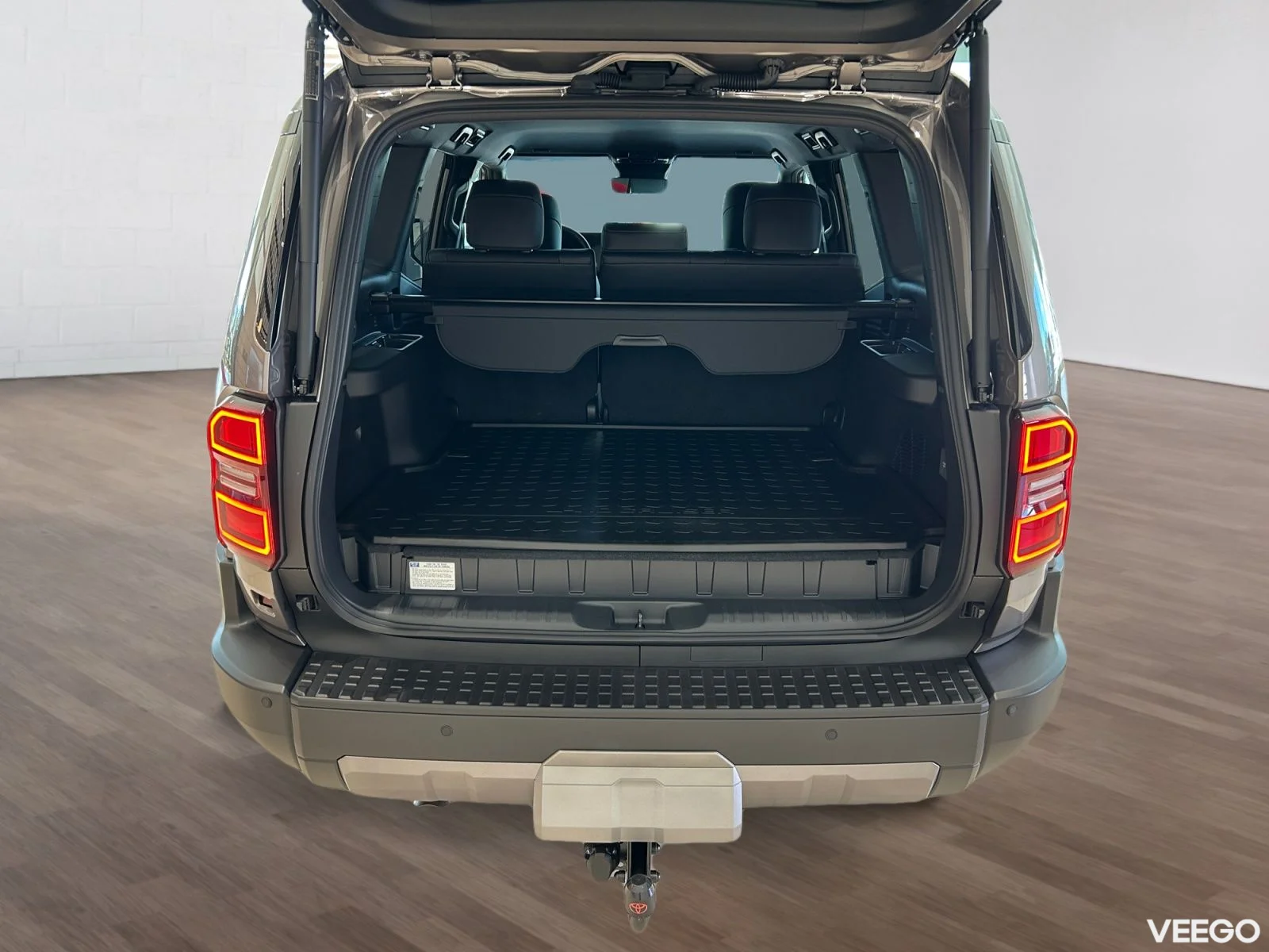 Toyota Land Cruiser Prestige 2.8 151kW