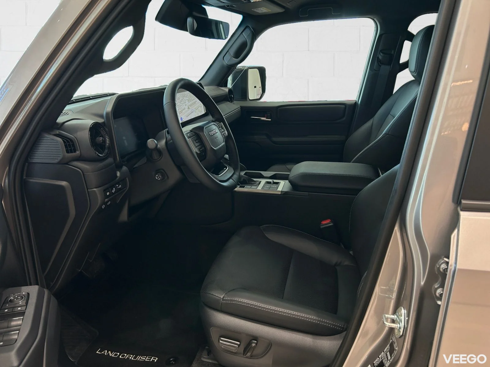Toyota Land Cruiser Prestige 2.8 151kW