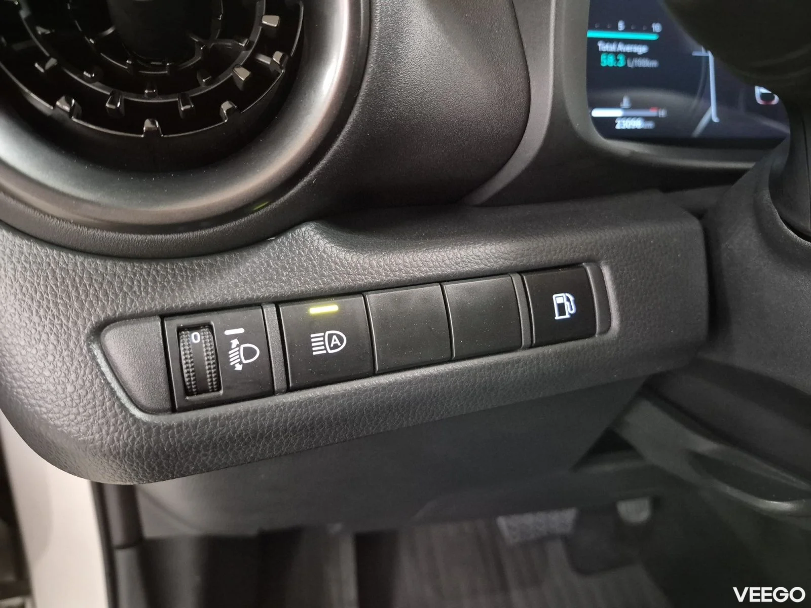 Toyota C-HR Style Plus 1.8 72kW