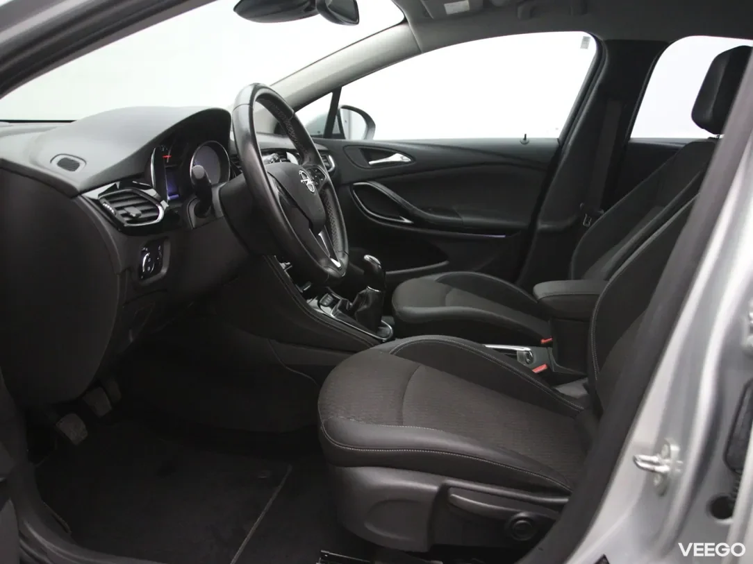 Opel Astra 1.4 110kW