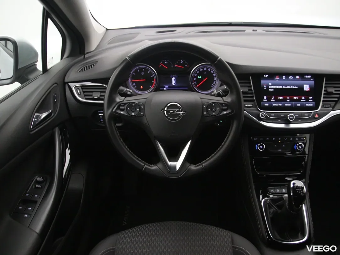 Opel Astra 1.4 110kW
