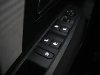 Citroen C4 1.2 74kW thumbnail