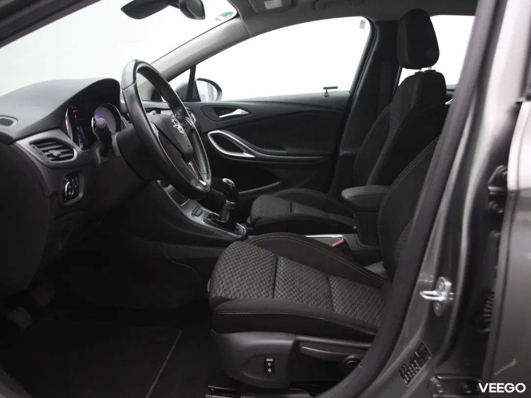 Opel Astra 1.6 100kW