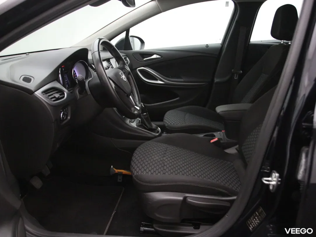 Opel Astra 1.6 81kW