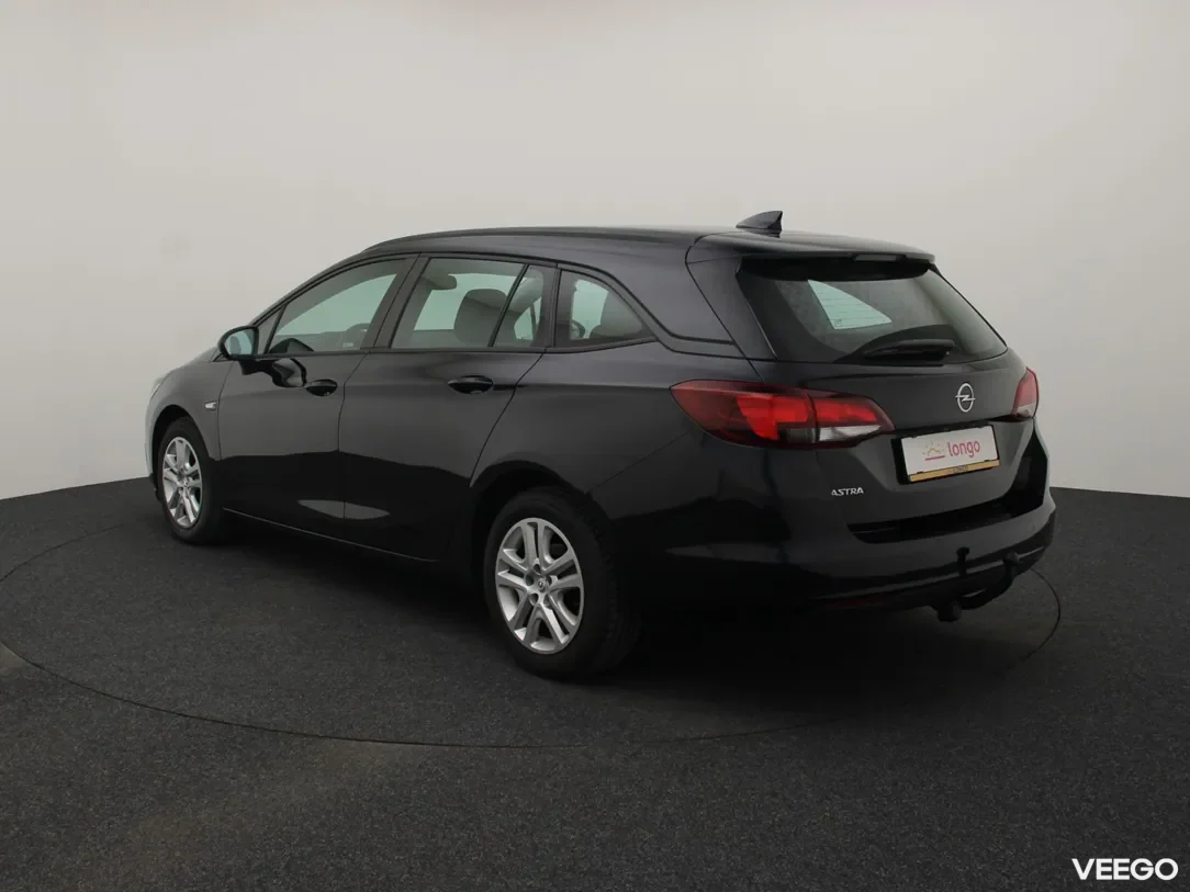 Opel Astra 1.6 81kW