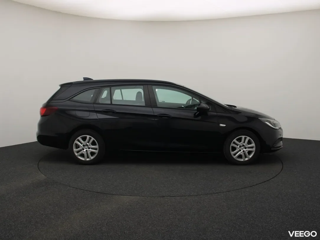 Opel Astra 1.6 81kW