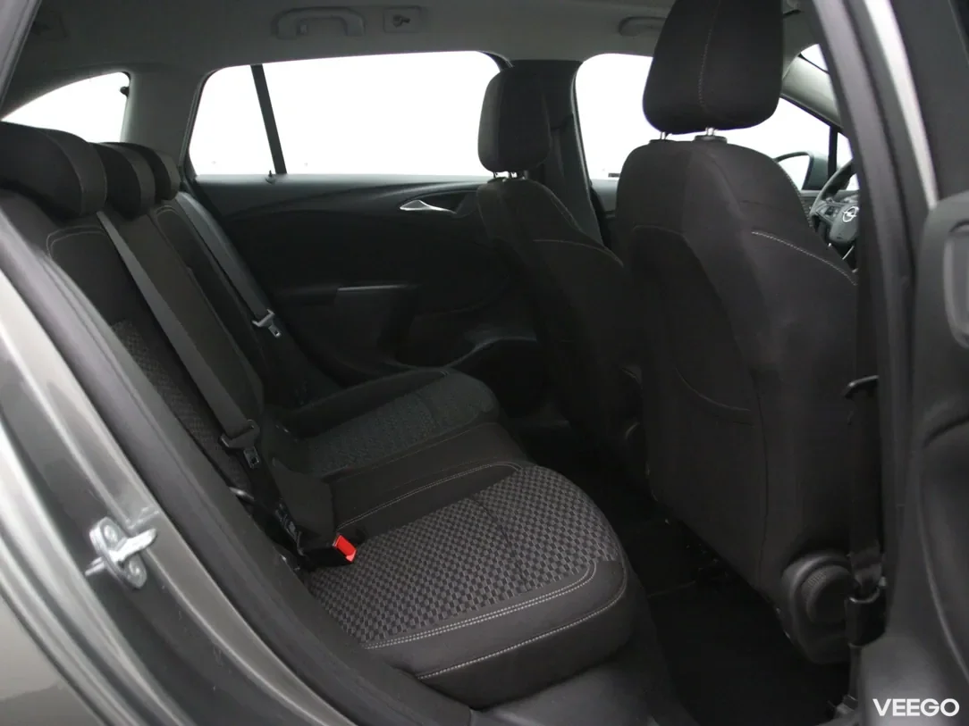 Opel Astra 1.6 100kW