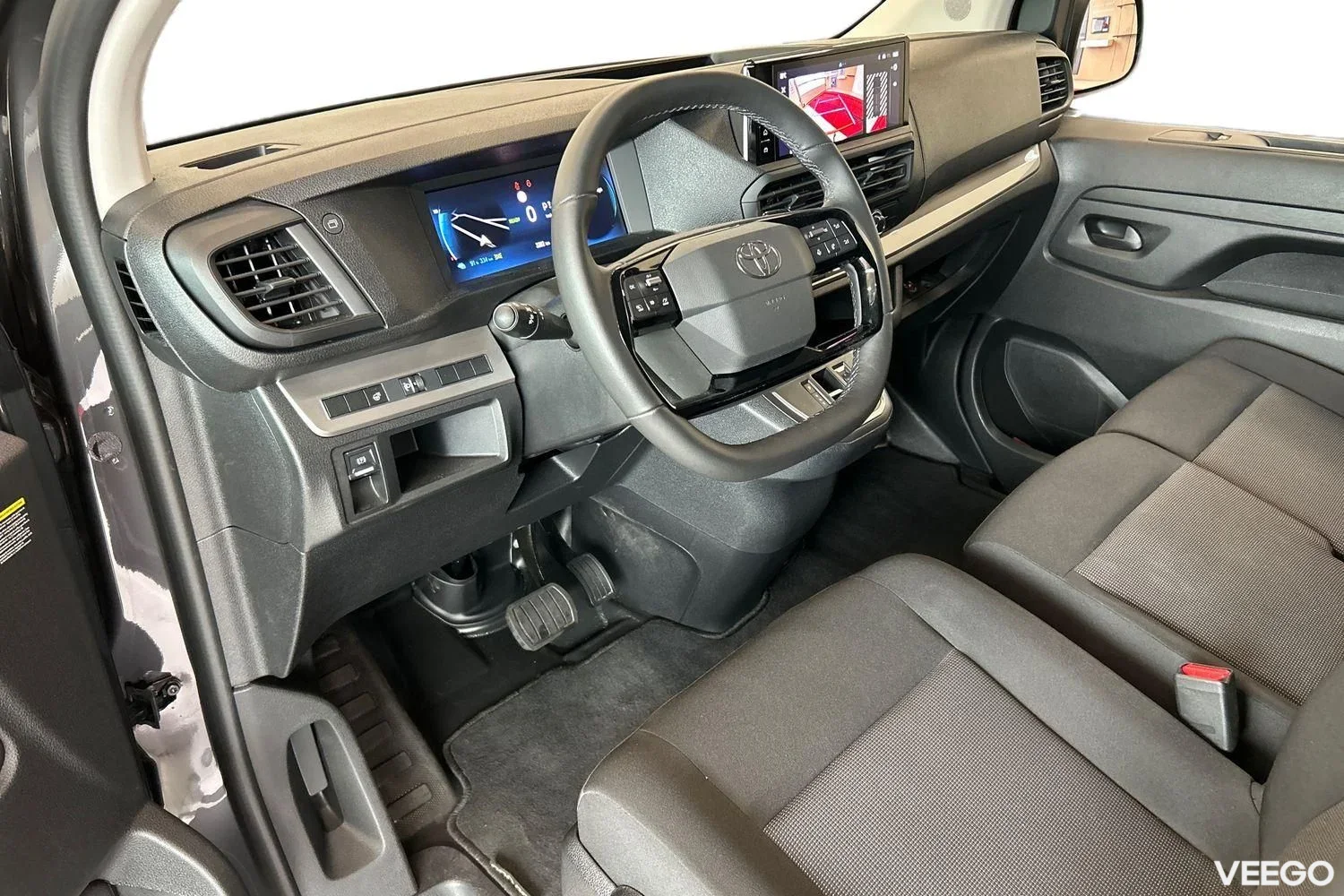 Toyota Proace Long Double Side Door Professional Plus 62kW